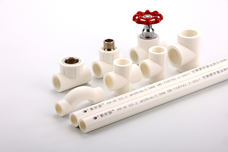 聚丁烯管材跟PPR管材有區(qū)別嗎？
